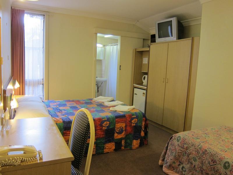 Linwood Lodge Motel シドニー エクステリア 写真